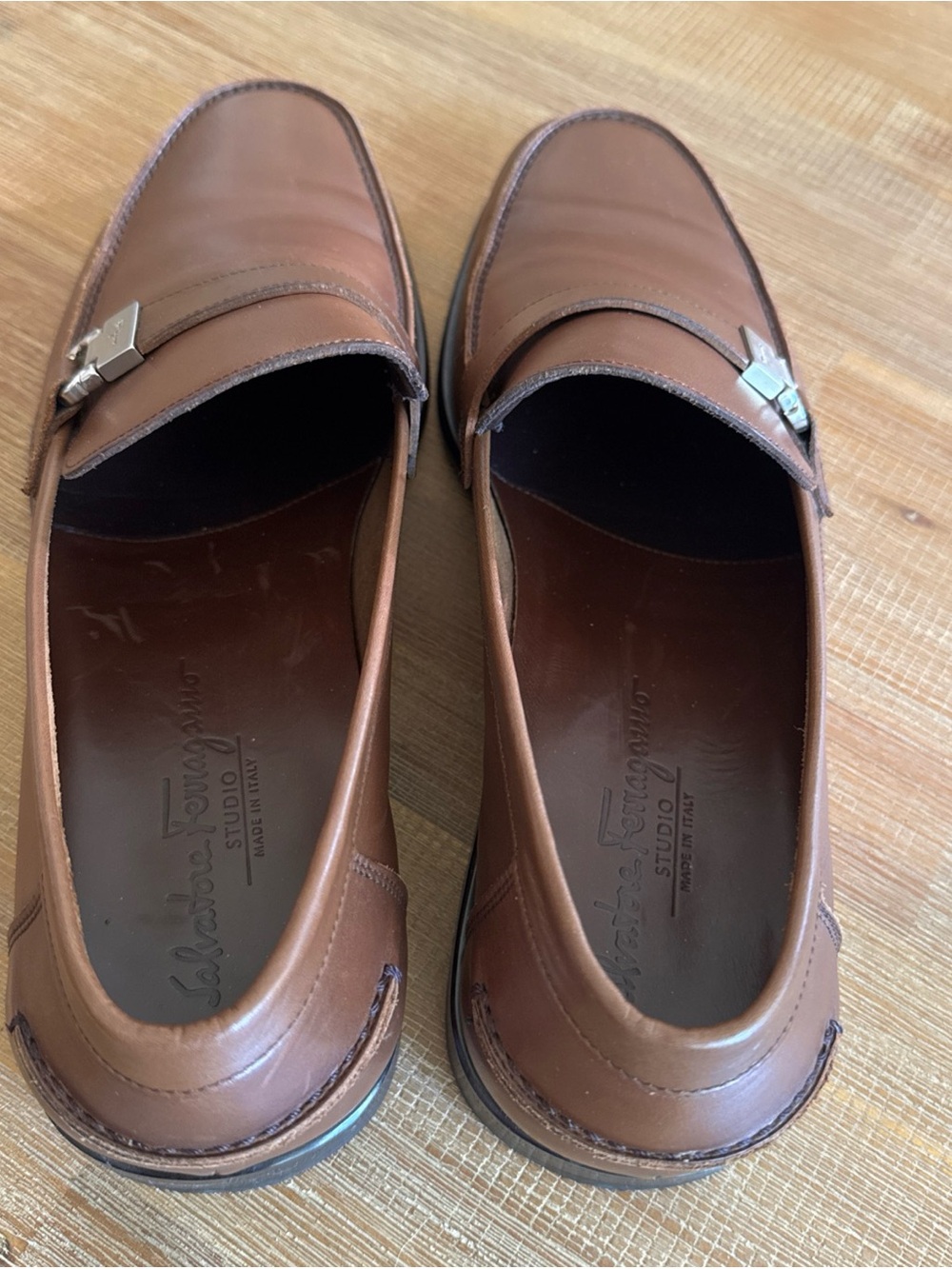 SALVATORE FERRAGAMO 'Tazio' Brown Leather Loafers Size 10.5 EE - Picture 8 of 9
